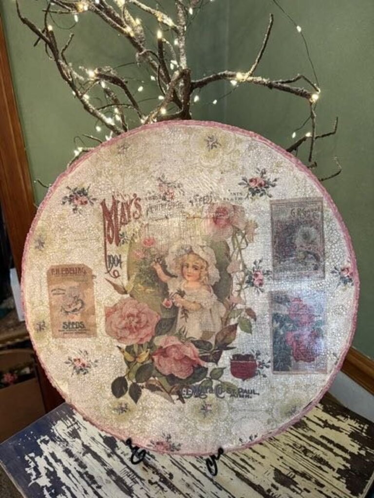 Floral Decorative Riser (floral,seed)