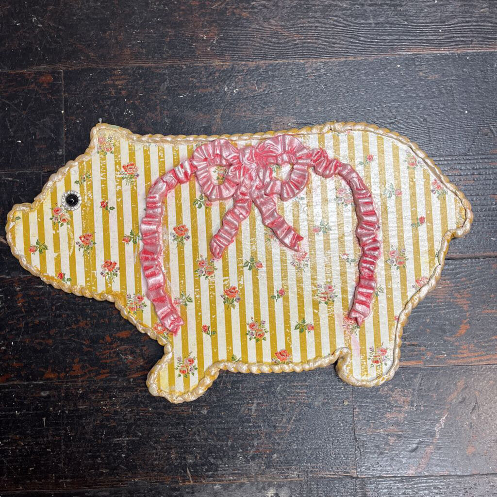Pig w/ stripes Wall Hanger