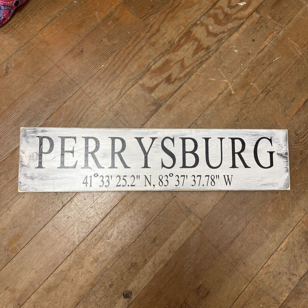Perrysburg Coordinate Sign (white, wall hanging)