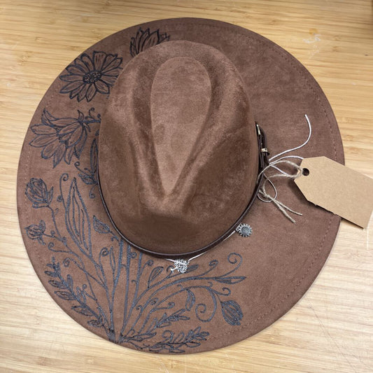Twisted Fate Hat (brown, burned leather)