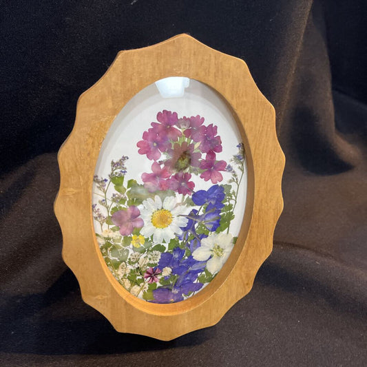 4x6 Wood Oval Frame with Pressed Flowers