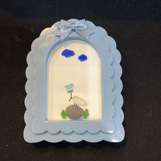 Small Blue Frame Bird on Stone w/Flower