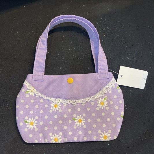 Girl Purse (purple w/white daises)