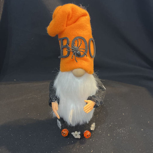 Gnome (Boo, orange hat)