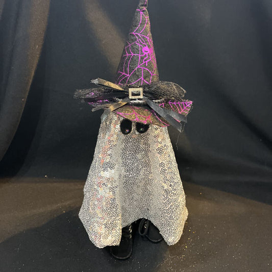 Witch (sm, silver/black, black boots)