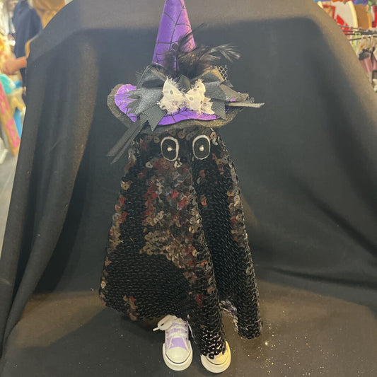 Witch (tall, black/purple purple shoes)