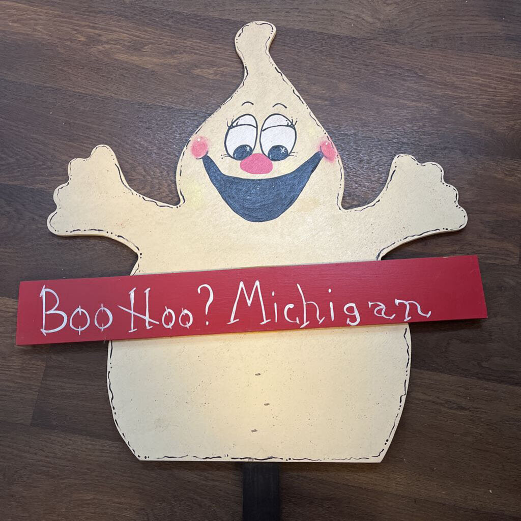 BooHoo Michigan Wood Ghost Yard Sign