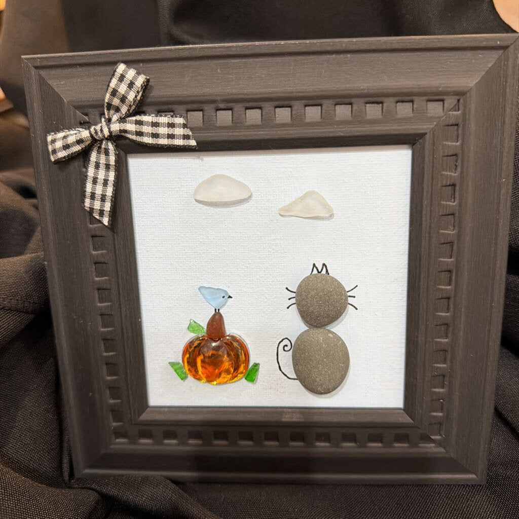 4x4 black frame, blue matte, cat, pumpkin with bird