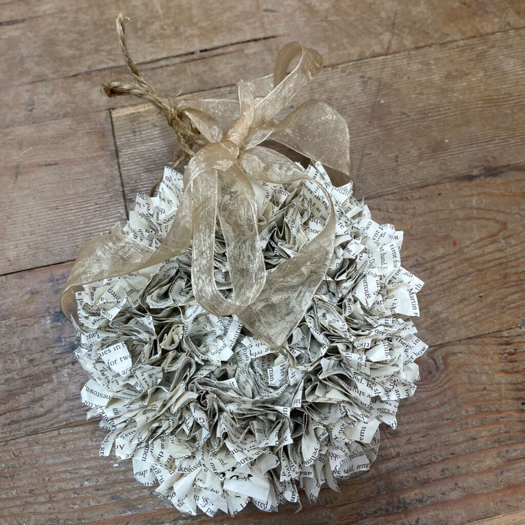 6in Mini Book Page Wreath