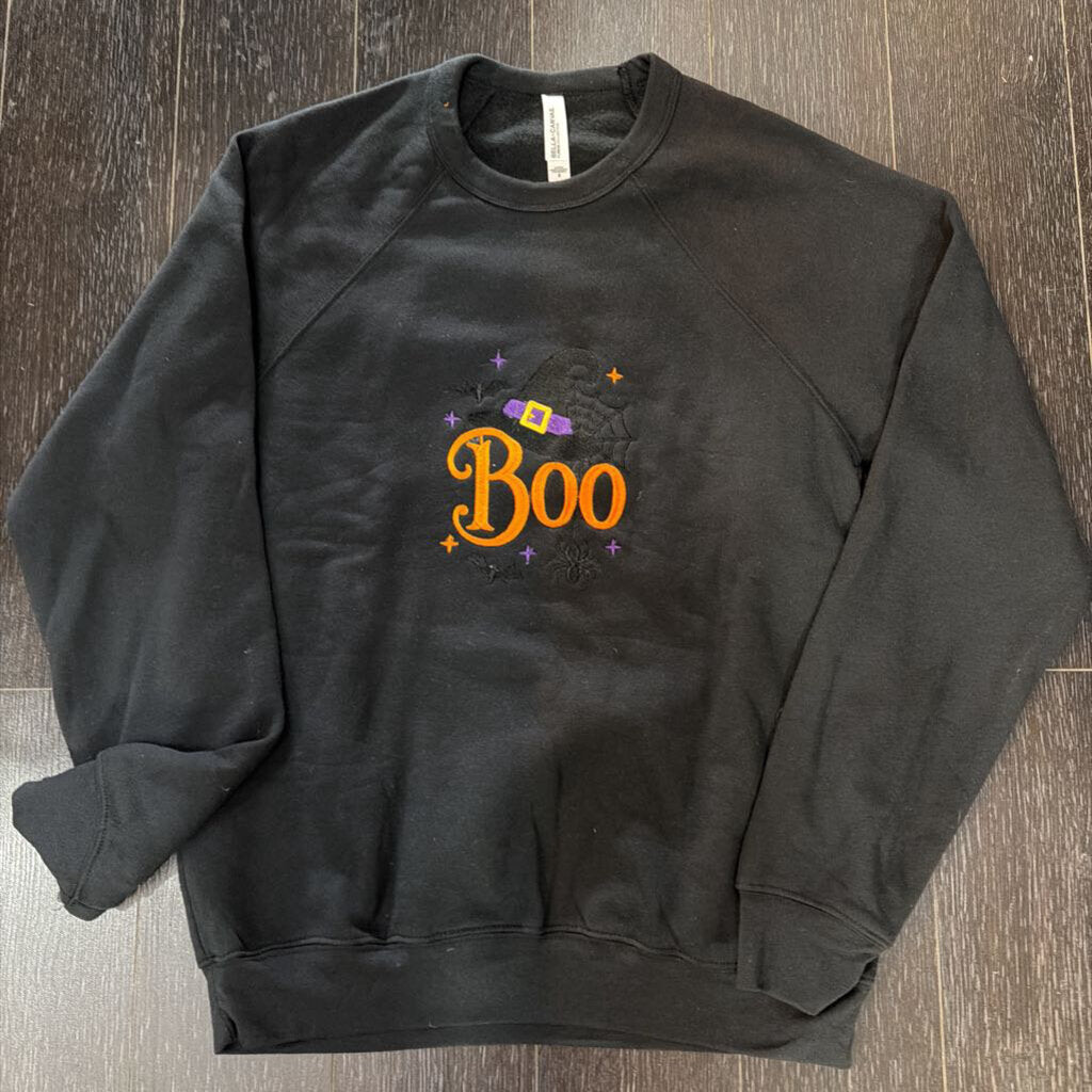 Embroidered Sweatshirt Boo Witch Hat MED Black