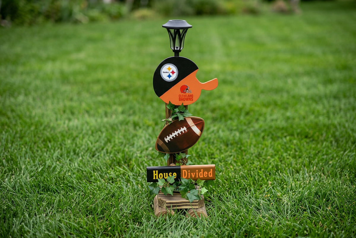 CUSTOM House Divided Steelers/Browns Solar Light