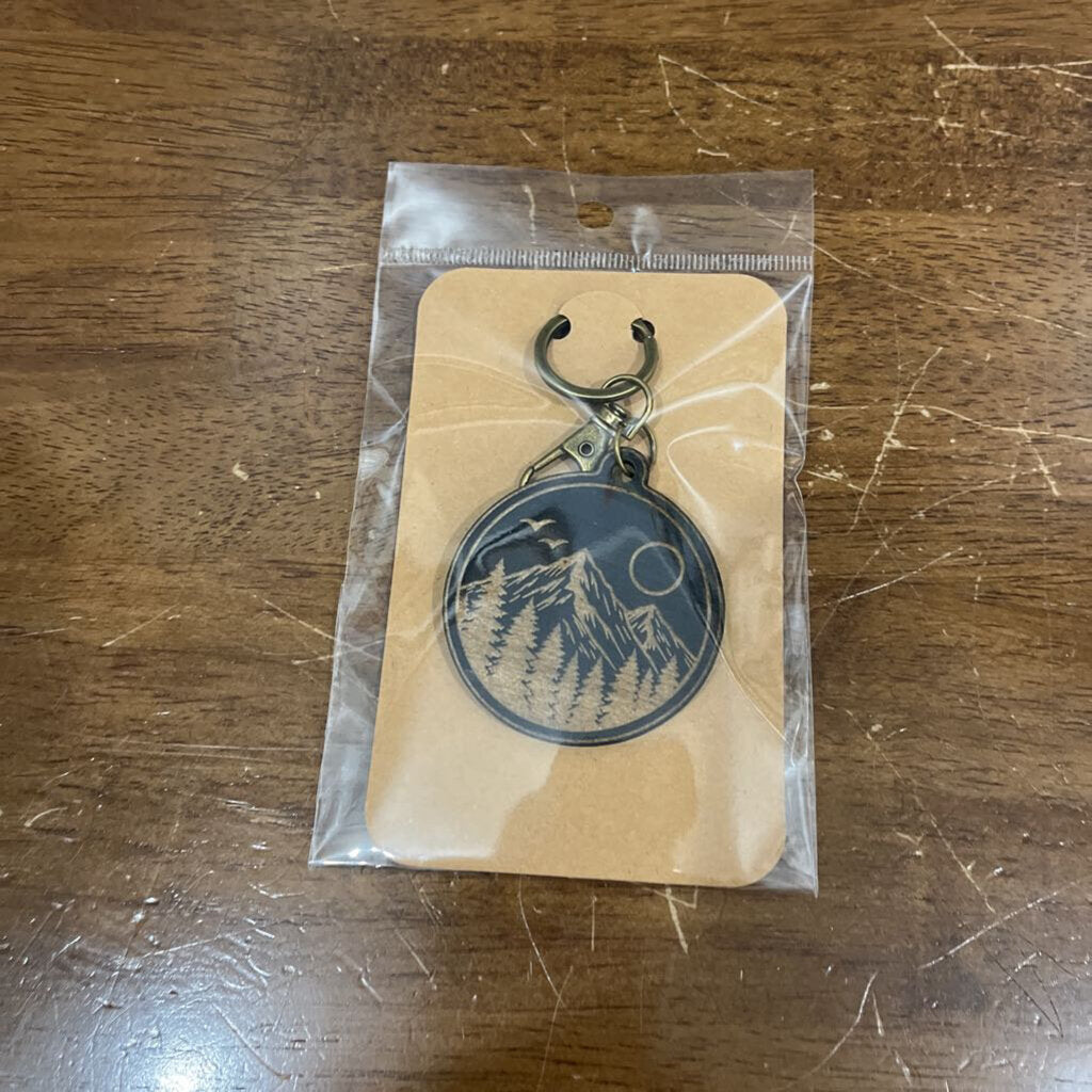 Black Circle Mountain (wood keychain)