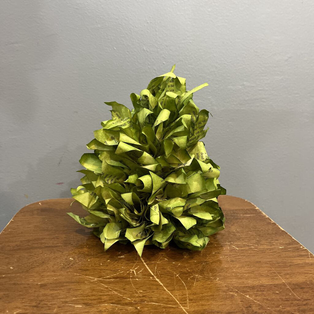 Book Page Christmas Lg Tree