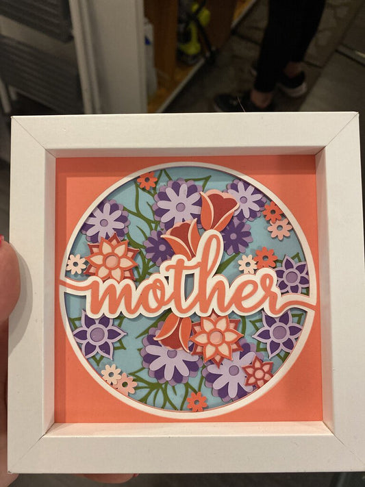 Mother White, Peach, Size: 5x5